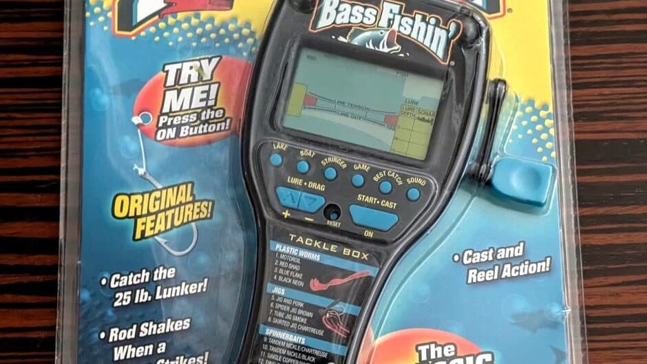 Radica Bass Fishin' screenshot