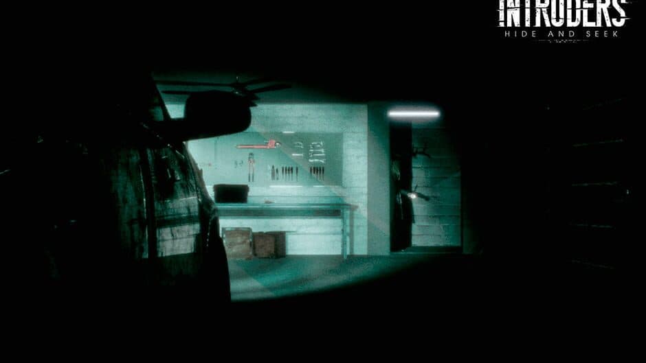 Intruders: Hide and Seek screenshot