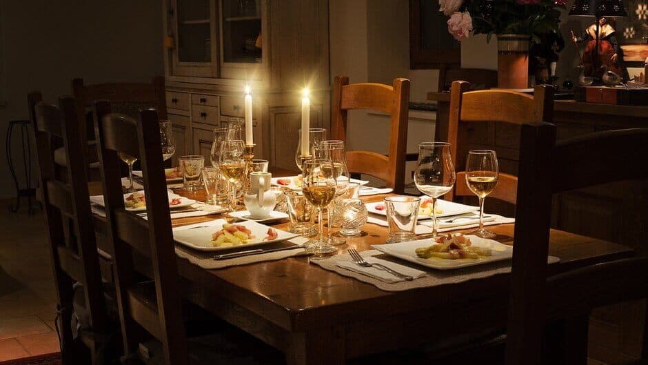 Dinner at Suzanna's screenshot