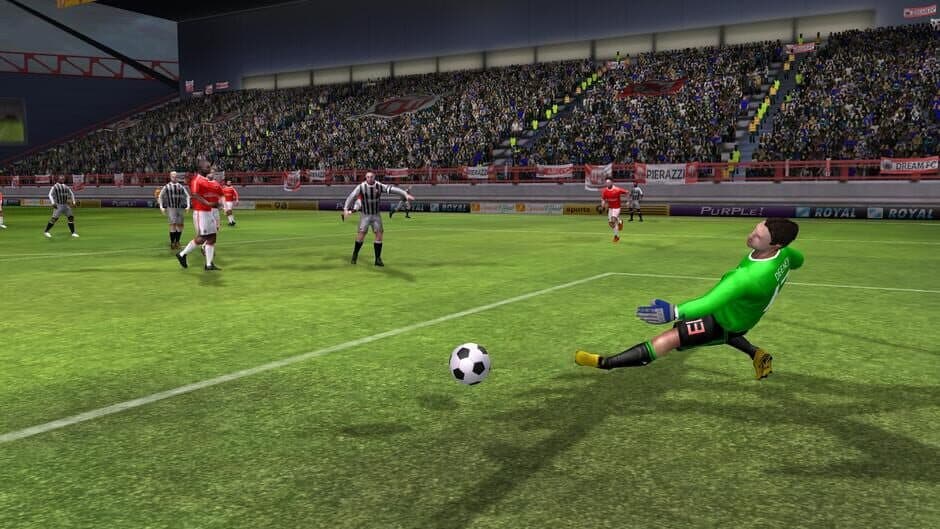 Dream League Soccer screenshot