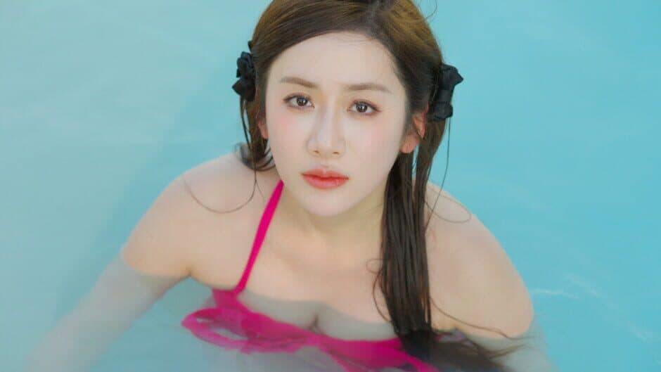 The Heart of Influencer screenshot