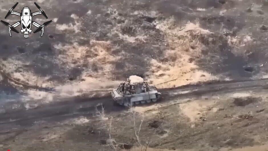 FPV Kamikaze Drone Simulator screenshot